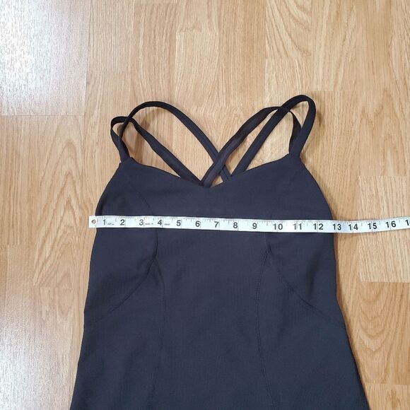 ZELLA | 'Bringing Strappy Back' Sports Bra Tank - size XS in Black - Picture 8 of 10